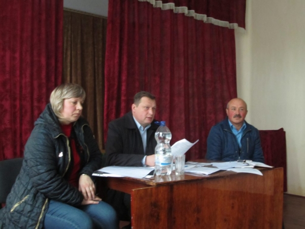 Голова районної ради зустрівся із громадою сіл Перв'ятич та Спасова