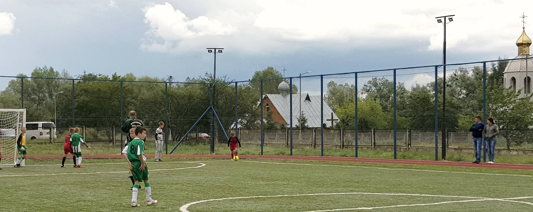 Червоноградський стадіон