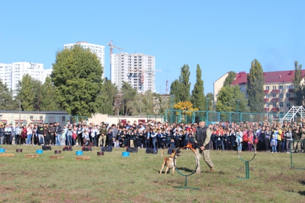 (ВІДЕО) «Я – Патріот України»: понад 350 учасників виборювали першість у змаганнях на базі прикордонного підрозділу