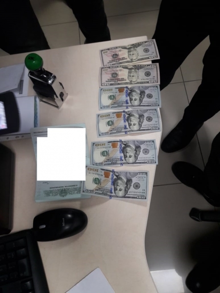 У «Жулянах» узбека через запропонований хабар у розмірі 500 доларів США прикордонники передали поліції