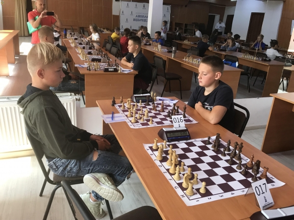 У Львові відбулись змагання шахістів з усієї області