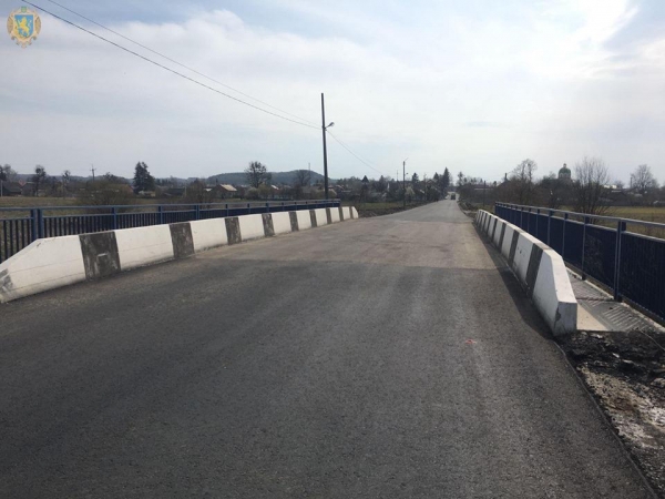 У межах Великого будівництва на Львівщині триває ремонт автомобільних доріг