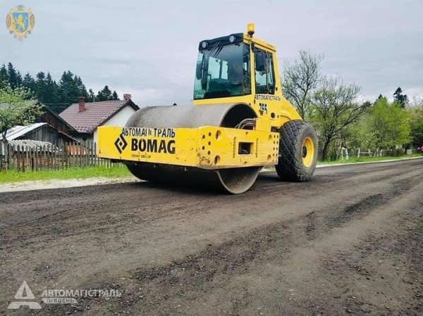 На Львівщині триває ремонт дороги Східниця – Пісочна