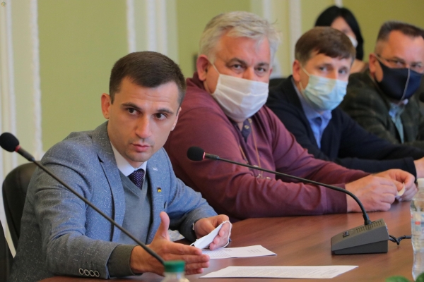 Профільна комісія заслухала звіт про виконання Комплексної програми підтримки галузі охорони здоров’я Львівщини