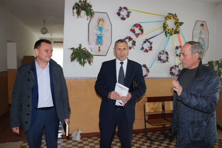 Заступник голови Сокальської райради відвідав окремі школи Сокальщини