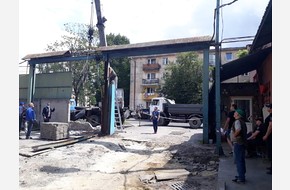 Комунальні служби міста таки демонтували неправомірно встановлений паркан на вул. Антоновича