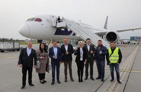 Из Львова запустили авиадоставку отправлений из США в Украину
