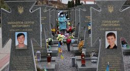 Во Львове на Лычаковский кладбище почтили Героев