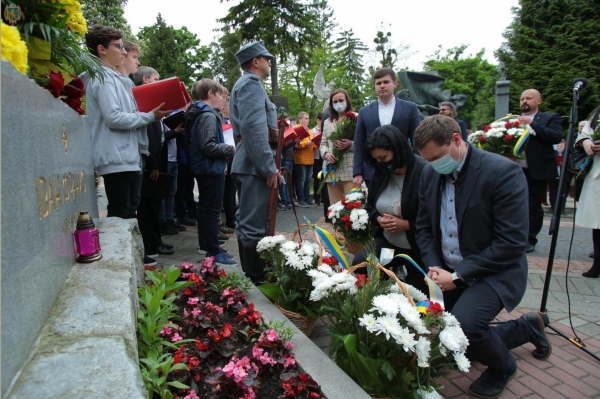 На Личакові вшанували 105-ту річницю смерті Івана Франка та 100-ліття перепоховання