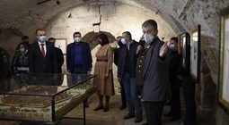 У підземеллі Гарнізонного храму відкрили виставку унікальних реліквій XII-XV ст.