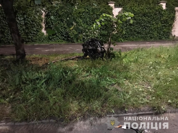 У Львові водій «Фольксвагена Гольф» втік з місця ДТП, внаслідок якої травмовані двоє осіб
