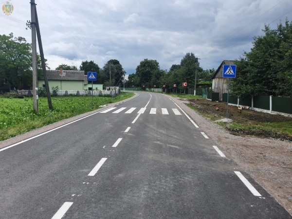 На Самбірщині дорожники відкрили для проїзду автомобільну дорогу Садковичі-Чернихів