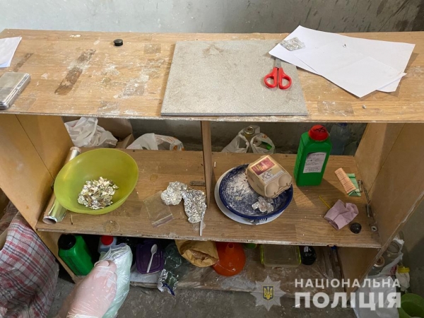 На Львівщині поліцейські перекрили канал розповсюдження «амфетаміну»