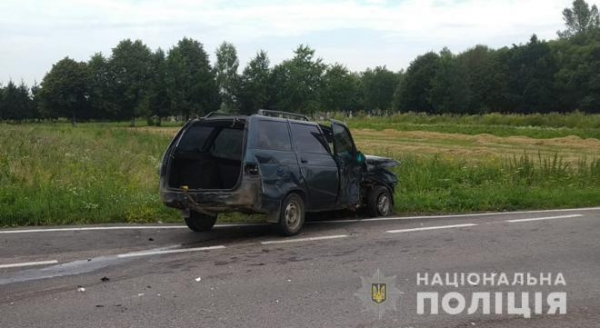 Внаслідок зіткнення на Львівщині травмований водій «ВАЗ» - поліцейські проводять розслідування