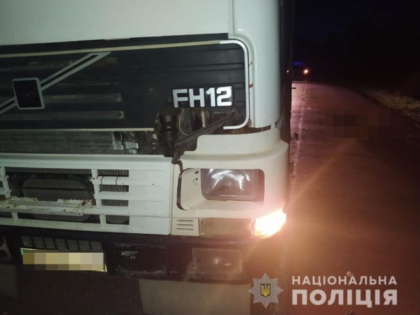 Внаслідок наїзду вантажівки загинув пішохід – поліцейські Львівщини проводять розслідування