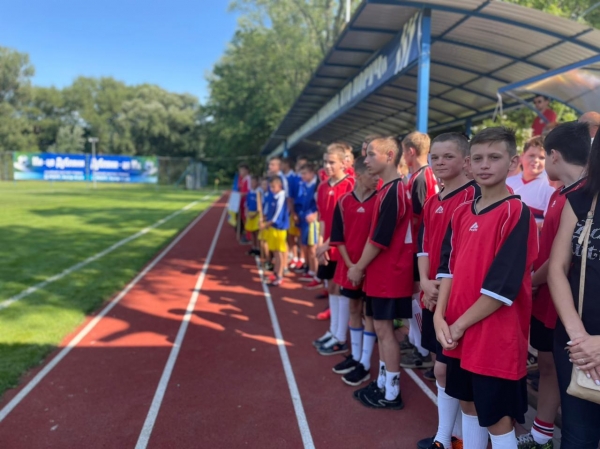 У селищі Дубляни Самбірського району відкрили новий стадіон майже на 800 глядацьких місць