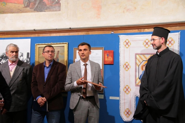 У Музеї історії релігії відкрили виставку до 30-ліття відродження Львівського ставропігійського братства