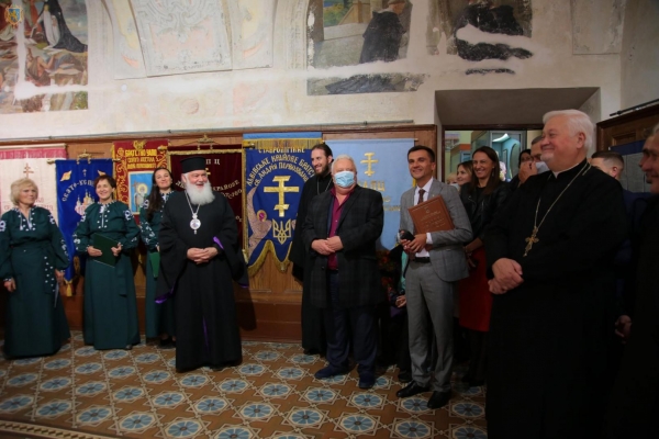 У Музеї історії релігії відкрили виставку до 30-ліття відродження Львівського ставропігійського братства