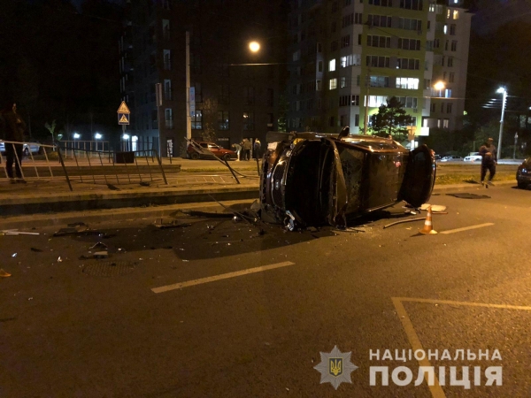 У Львові зіткнулися автомобілі – правоохоронці встановлюють обставини події
