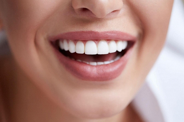Імплантація зубів у Futurum Dentistry