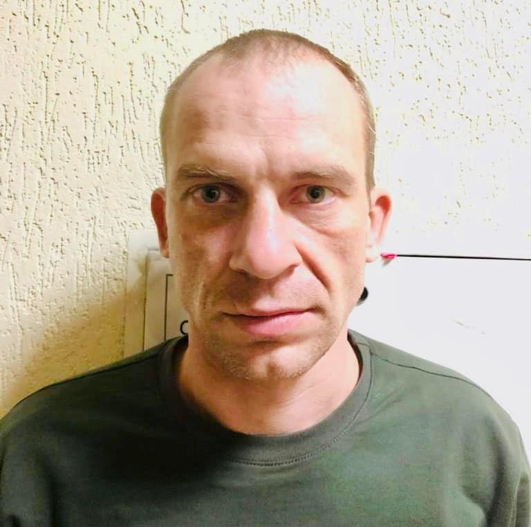 Сазоненко Денис Васильович, 37-річний житель Червонограда, двічі судимий за шахрайство