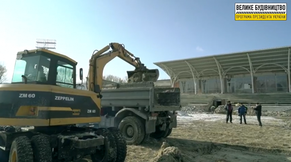 У Дрогобичі активно триває реконструкція стадіону «Галичина» 