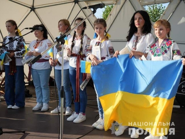 Поліцейські Львівщини долучилися до збору благодійної допомоги для ЗСУ