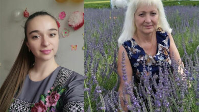 Anastasiya Seniv та її мами Мирослава Садова