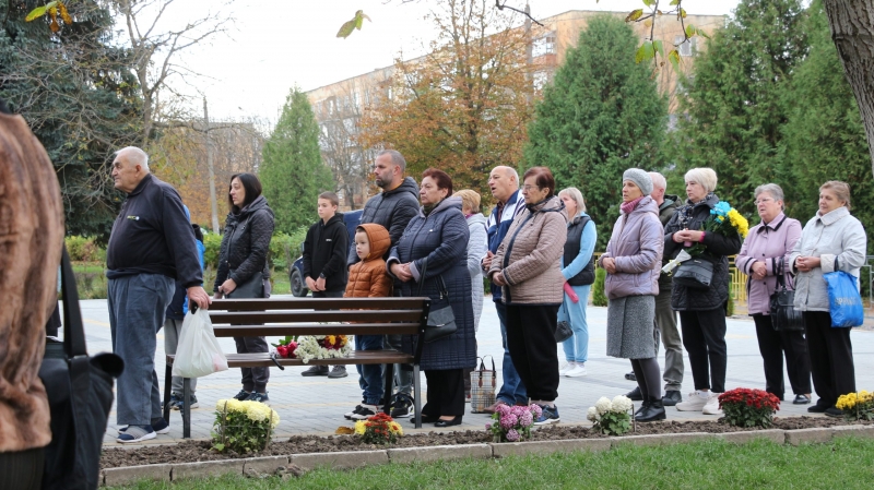 Світлій пам’яті Героїв України: чотирьом випускникам Ліцею №16 встановили меморіальні дошки