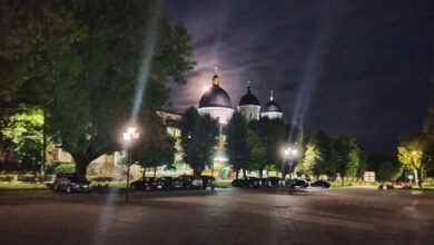 вечірній Сокаль. Вид на храм св.Петра і Павла. Голос Сокальщини