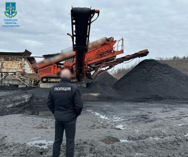 Розкрадання корисних копалин однієї з шахт Львівщини зі збитками на майже 2,4 млн грн – підозрюють організовану групу