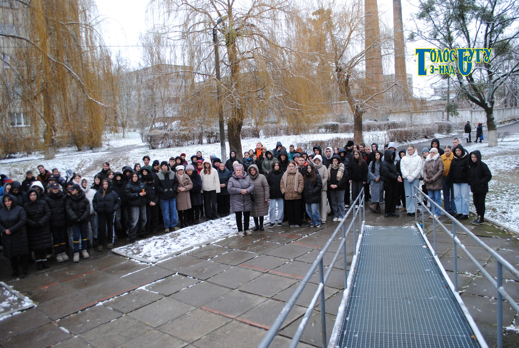 У Сокальській школі відкрили меморіальну дошку Герою Роману Бобешку