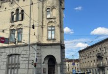 посипався фасад у Львові