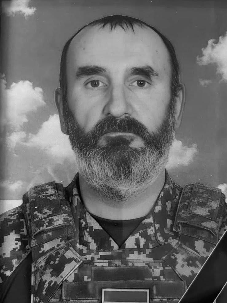 🕯 Богдан Черній