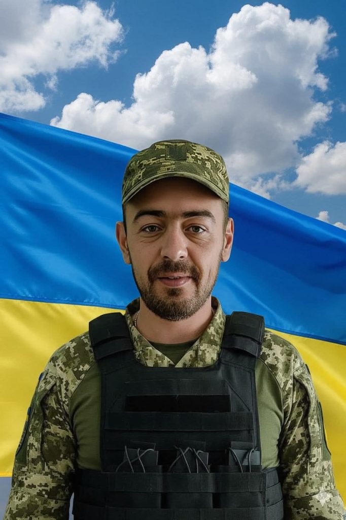 МЕЛЬНИК Віктор Вікторович