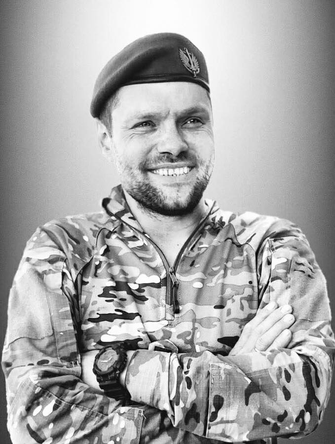 🕯️ Віктор Карпов