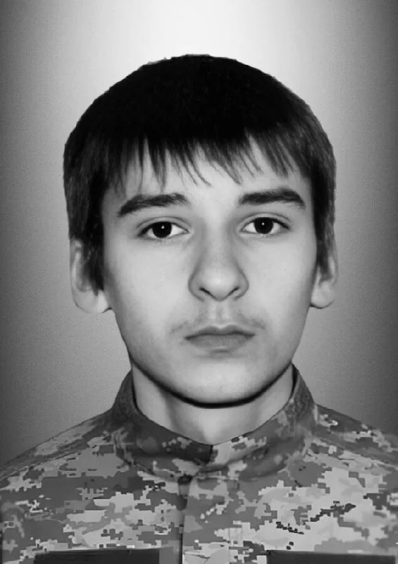 Сьогодні Львівщина прощалася з сімома захисниками