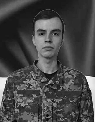 Сьогодні Львівщина прощається з сімома захисниками