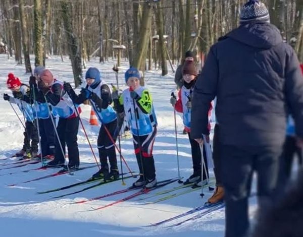 У Львові відновили лижні перегони через оновлення природи (відео)