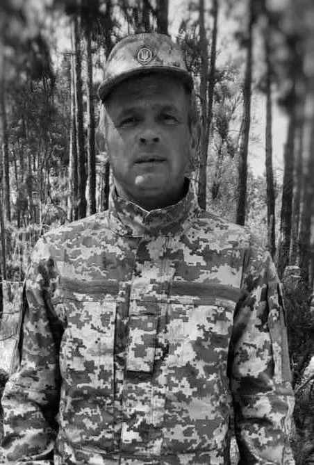 Сьогодні Львівщина прощається із захисником Василем Павлишин