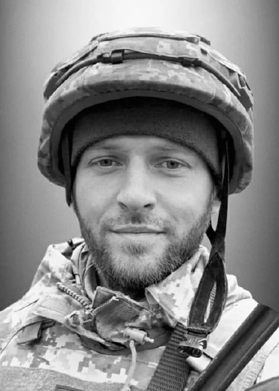 Сьогодні Львівщина прощається із двома захисниками