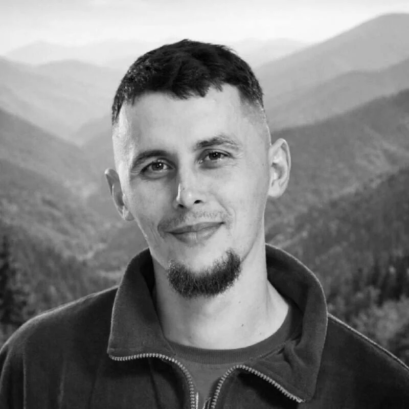 🕯️ Віктор Козаков