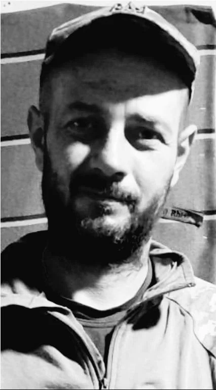 🕯️ Роман Бобик