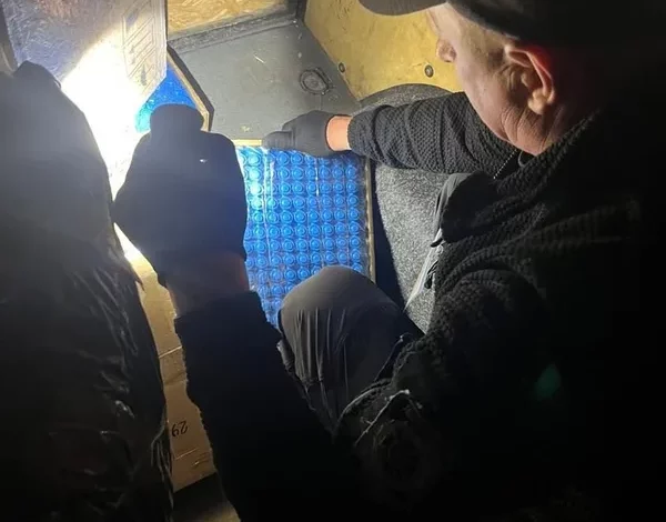 У пункті пропуску «Краківець» вилучили партію літій-іонних акумуляторів на 1,2 млн грн