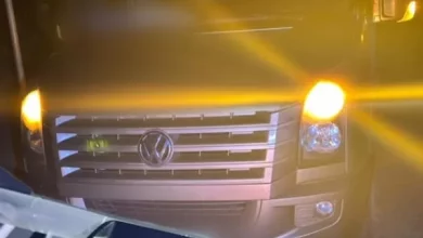 На Львівщині нетверезий водій службового мікроавтобуса ледь не зіткнувся з авто патрульних