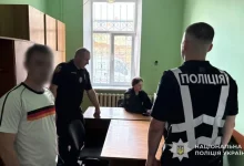 На Яворівщині затримали чоловіка, який тяжко травмував перехожого