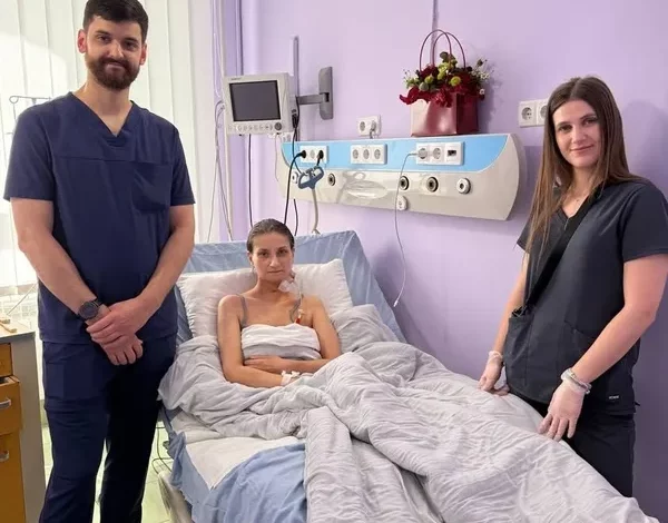 Дарину Войтович із Нововолинська врятували у львівській Університетській лікарні