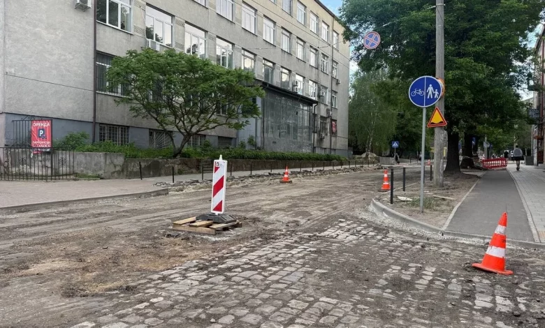 У Львові облікують історичну бруківку, виявлену під час ремонту вул.