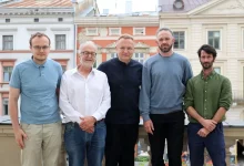 Французькі теслі, які відновлювали Нотр-Дам, допоможуть у реставрації даху в центрі Львова