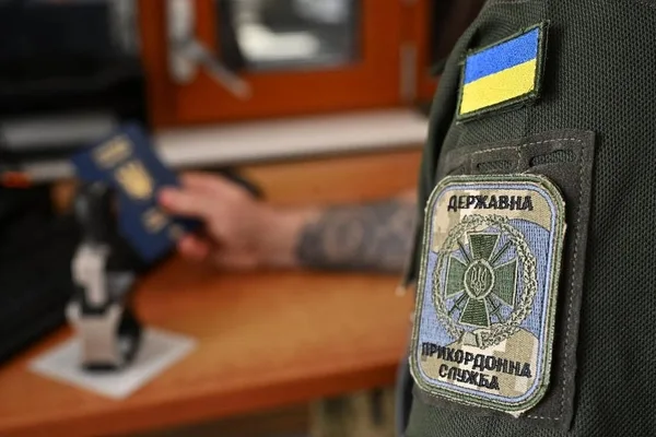 На пункті пропуску «Шегині – Медика» ремонт: автобуси оформлятимуть із затримками